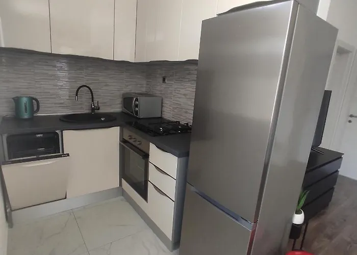 Gogo, Free Parking, Self Check-in *